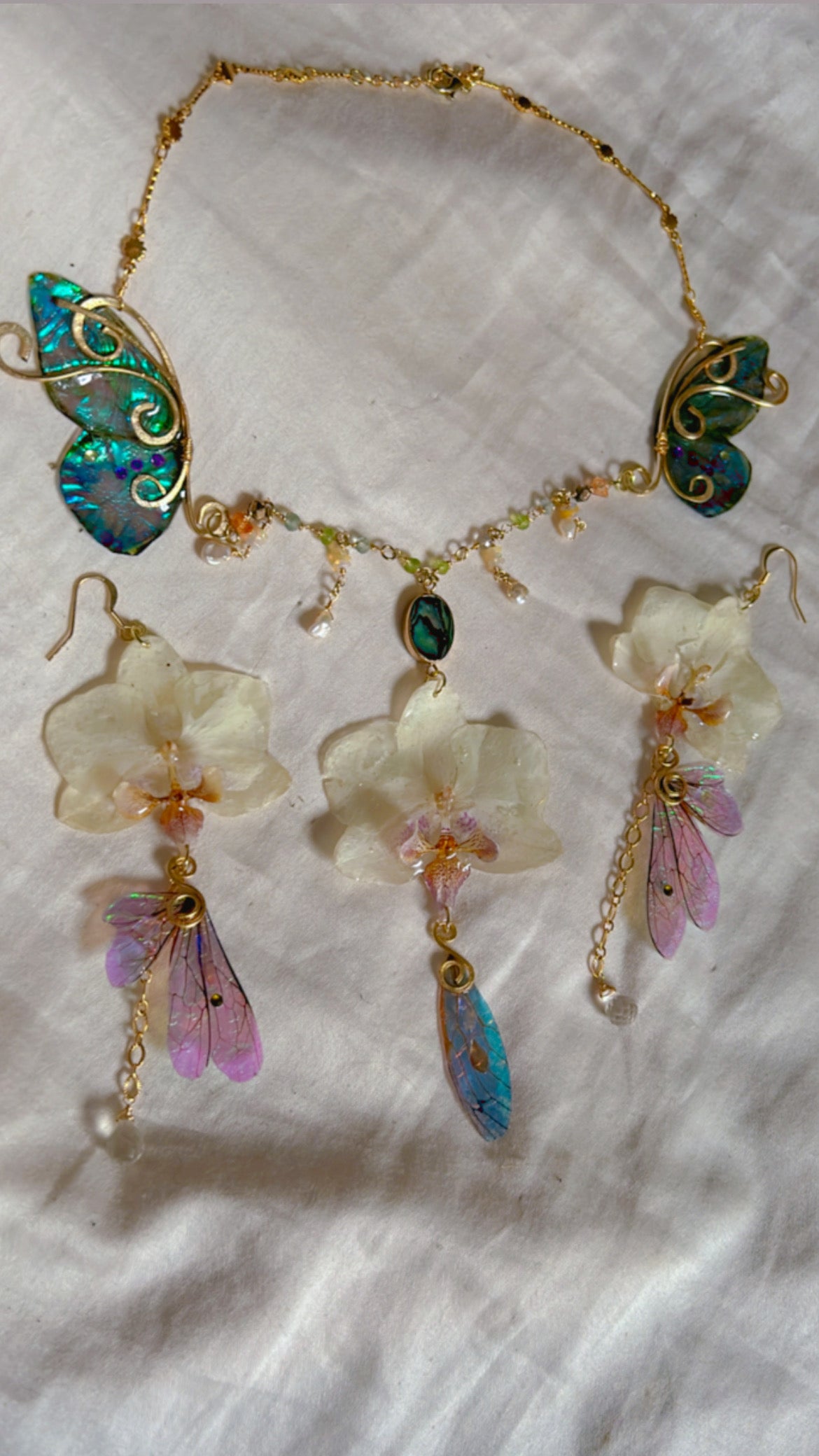 Orchid Necklace and Earring Set